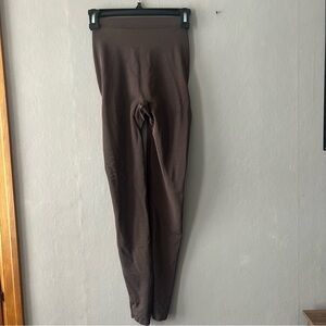 SKIMS Espresso Sheer Sculpt Low Back Cropped Leggings Size XXS NWT